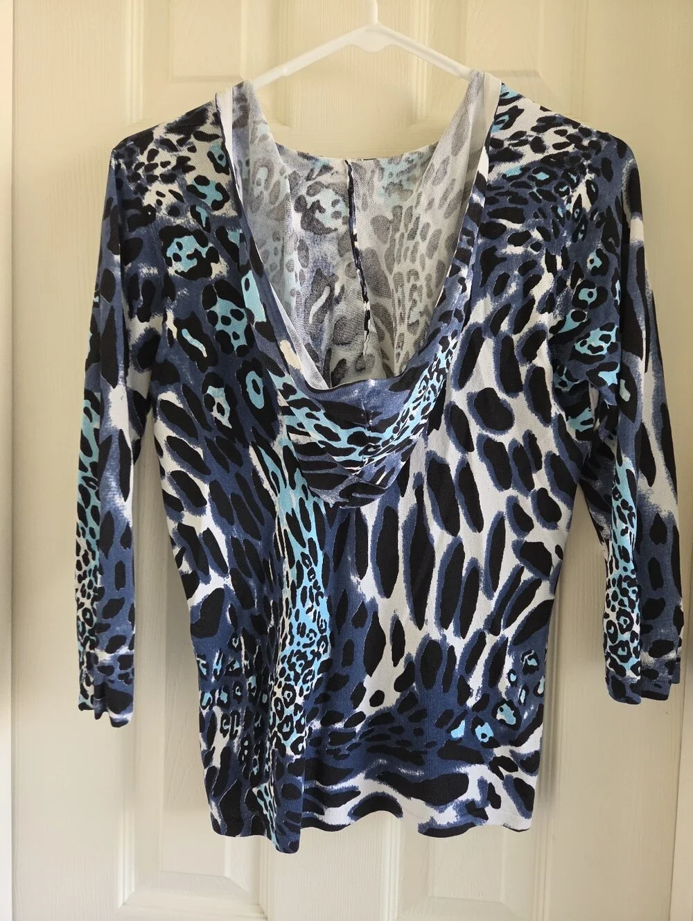 Alberto Makali Blue Leopard Print Cardigan Sweater V-Neck Beaded Knit L Large